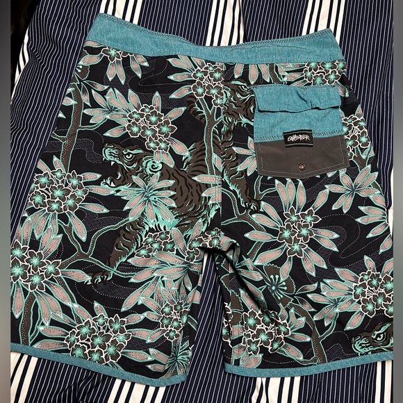 Quicksilver board shorts - size 29 - color - teal, blue, and grey - Picture 4 of 8